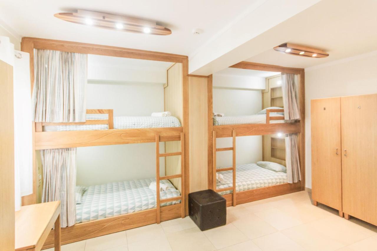 Peniche Surfcamp Hostel Đảo Đảo Baleal Ngoại thất bức ảnh