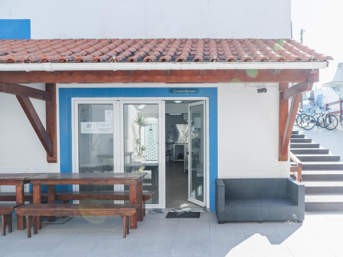 Peniche Surfcamp Hostel Đảo Đảo Baleal Ngoại thất bức ảnh