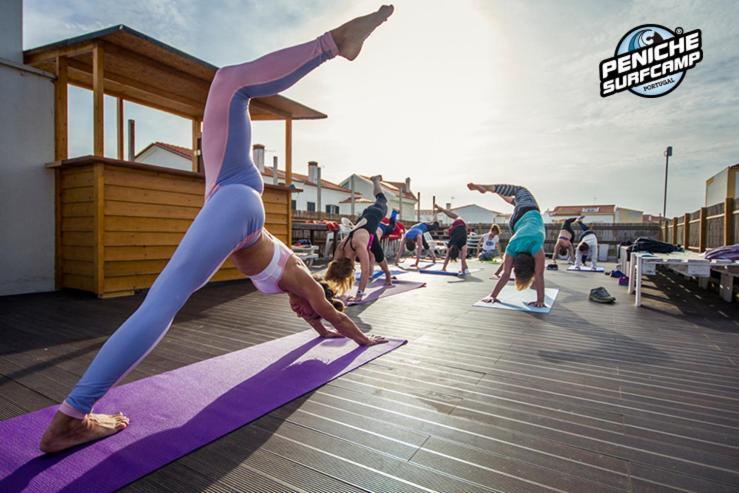 Peniche Surfcamp Hostel Đảo Đảo Baleal Ngoại thất bức ảnh