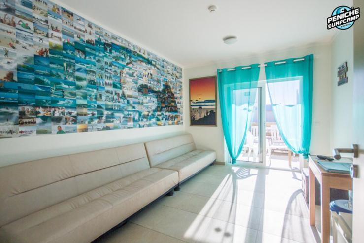 Peniche Surfcamp Hostel Đảo Đảo Baleal Ngoại thất bức ảnh